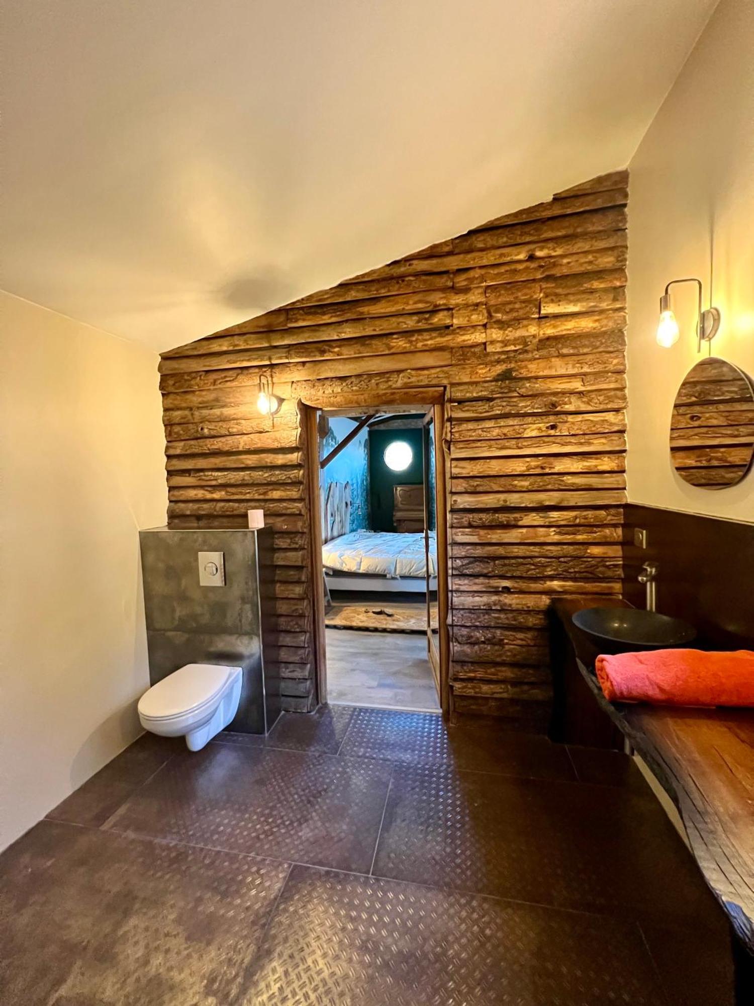 אופס La Cabane De Babarot מראה חיצוני תמונה